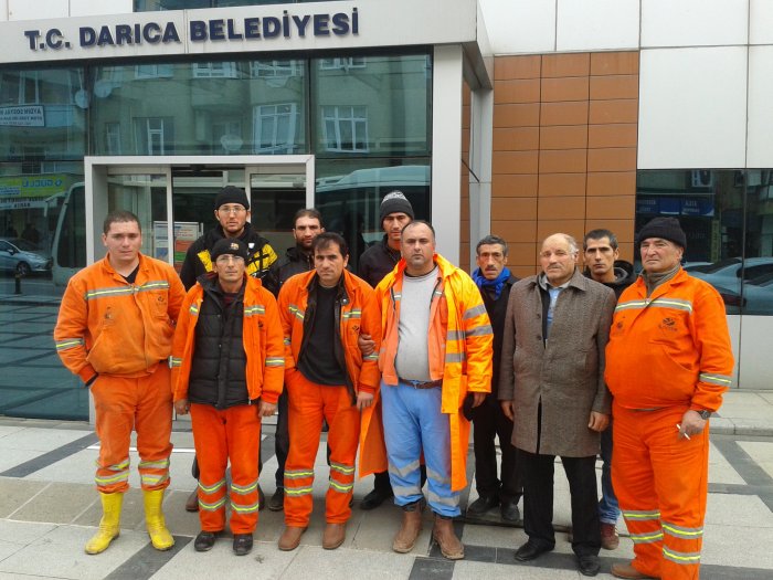 15 işçi işten çıkartıldı