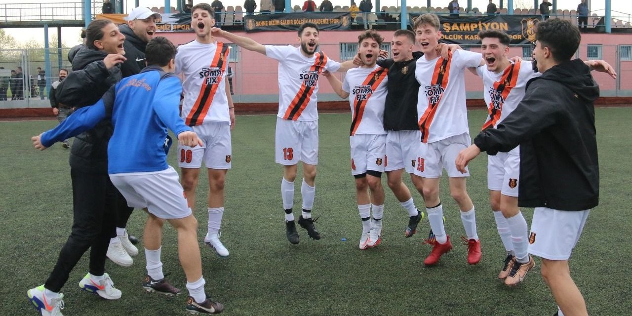 Karadenizspor sevindi