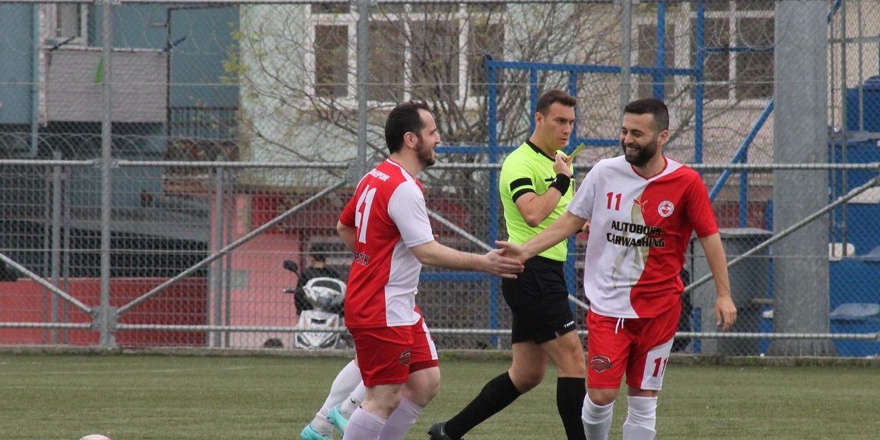 Kadıköyspor fark attı: 3-9