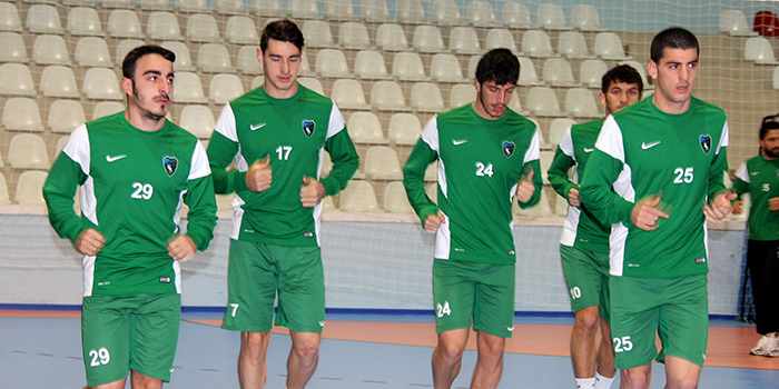 KOCAELİSPOR KENETLENDİ