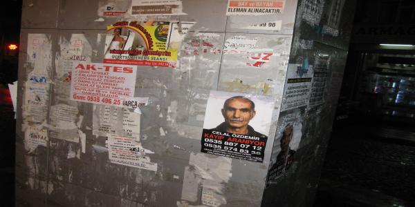 Fatih Caddesi’nde görüntü kirliliği