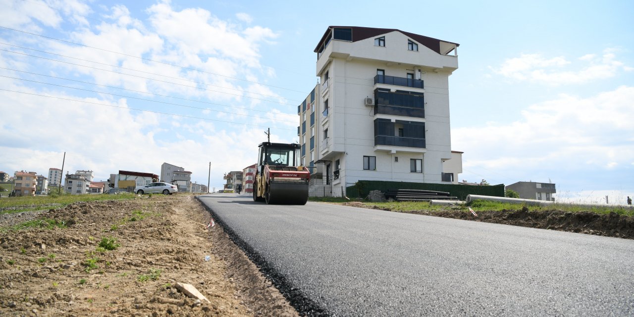 Çayırova'da asfalt çalışması