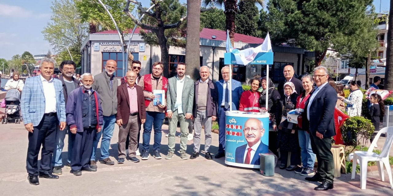 İşeri Karamürsel’in nabzını tuttu