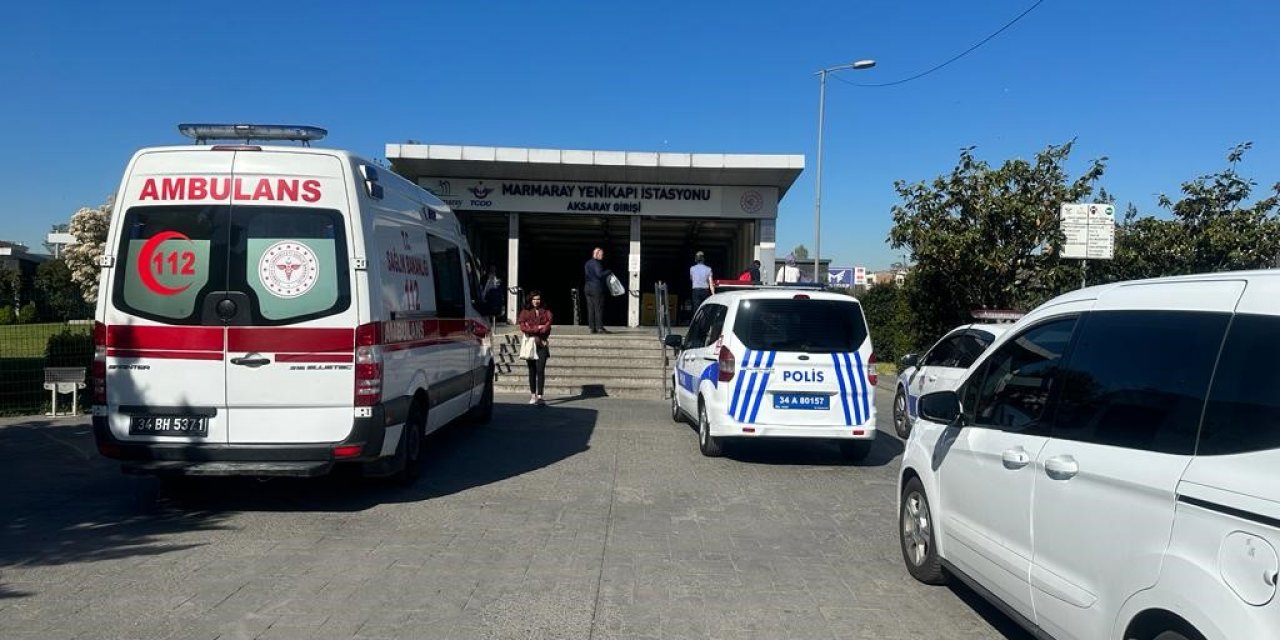 Marmaray'da raylara atlayan şahıs hayatını kaybetti