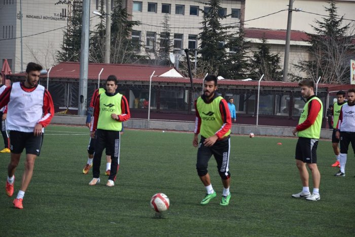 MENEKŞE HIRS KÜPÜ