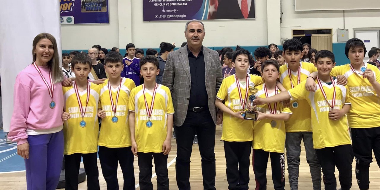 19 Mayıs’ı erken karşıladılar