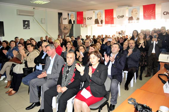 CHP Gebze’de Mumcu anması