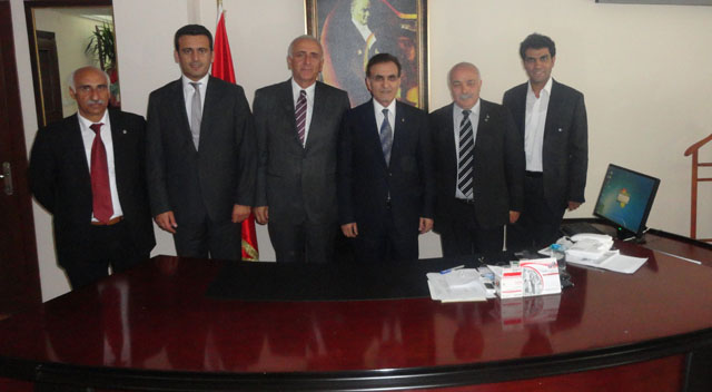 CHP'den yeni kaymakama ziyaret