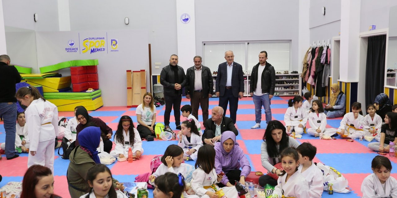 Tekvandocuların sinema keyfi