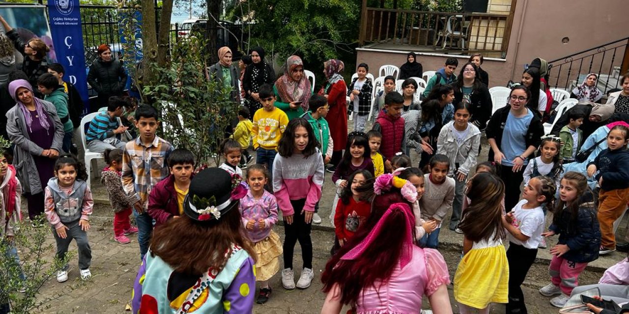 İzmit Belediyesi ve ÇYDD’den Anneler Günü etkinliği