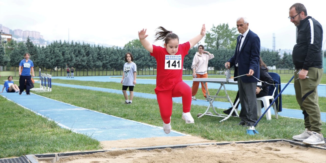 Özel sporcular Türkiye Şampiyonasına gidiyor
