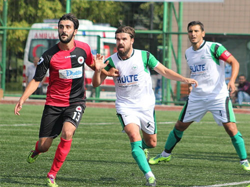 ÇAYIROVA SULTANORHAN’A KİLİTLENDİ