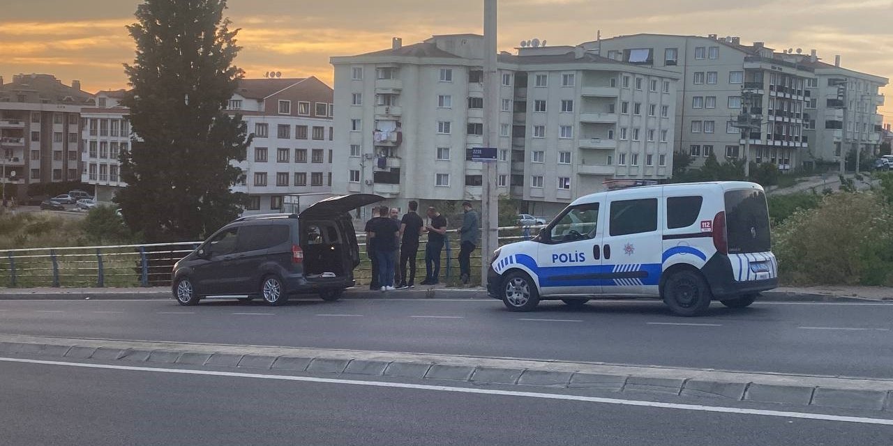 Aracıyla seyir halindeyken hayatının şokunu yaşadı