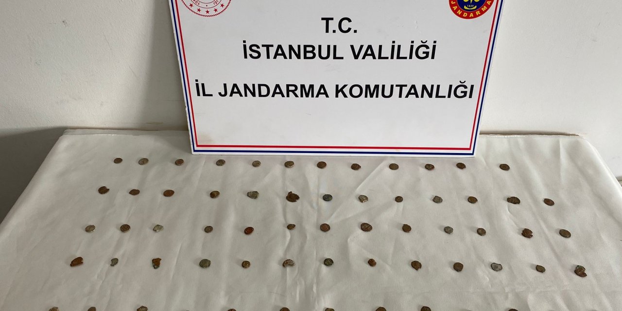 1100 yıllık İncil ele geçirildi