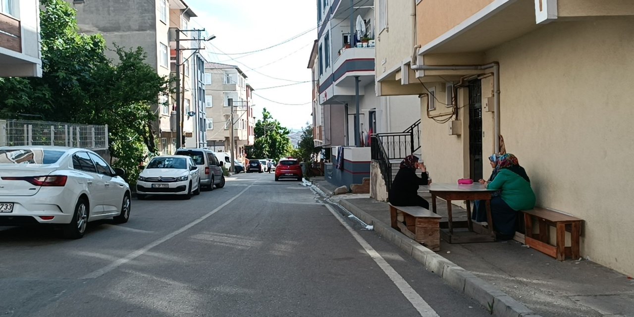 Camları silerken 4. kattan düşen kadın hayatını kaybetti