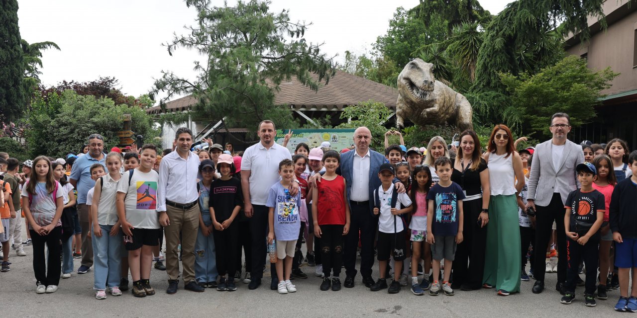 Darıcalı çocuklar Hayvanat Bahçesi’ni gezdi