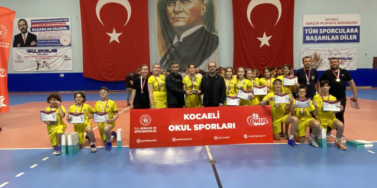 Başak Koleji Korfbol Takımı namağlup şampiyon oldu