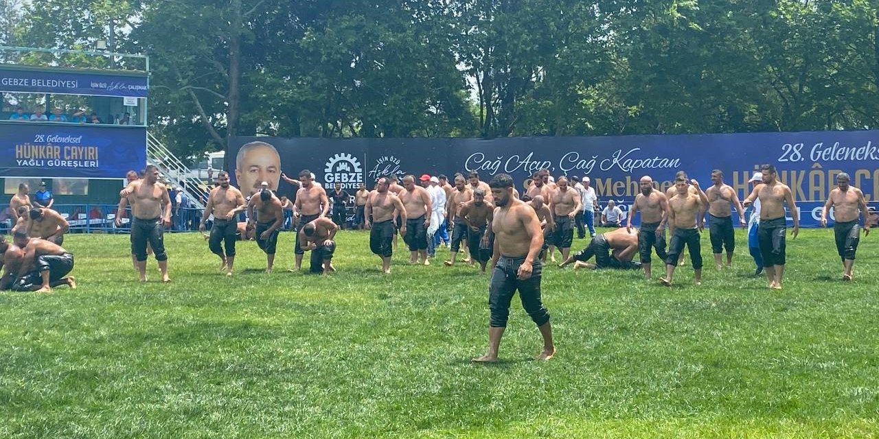 Hünkar Çayırı Yağlı Güreşleri başladı