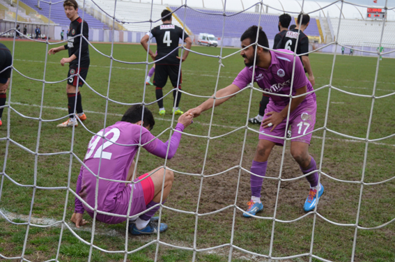 GEBZESPOR AĞIR YARALI: 2-4