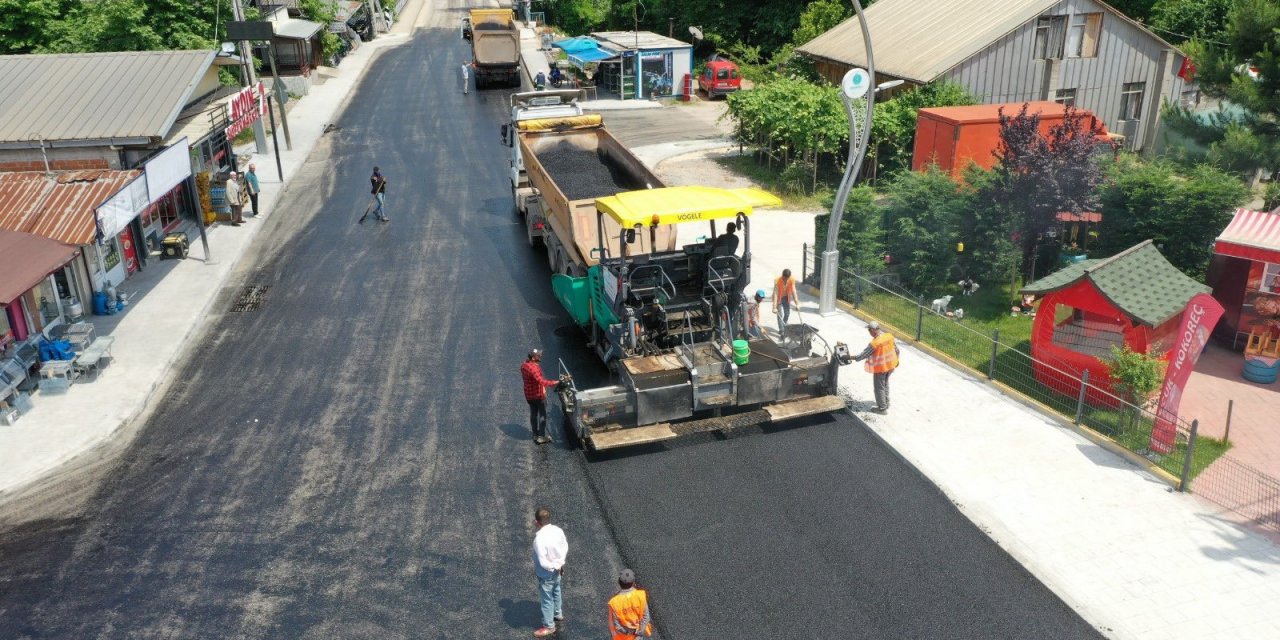 Tahrip olan yollar asfaltlanıyor