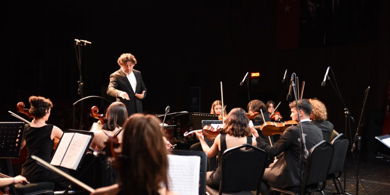 KSO Oda Orkestrası’ndan muhteşem konser