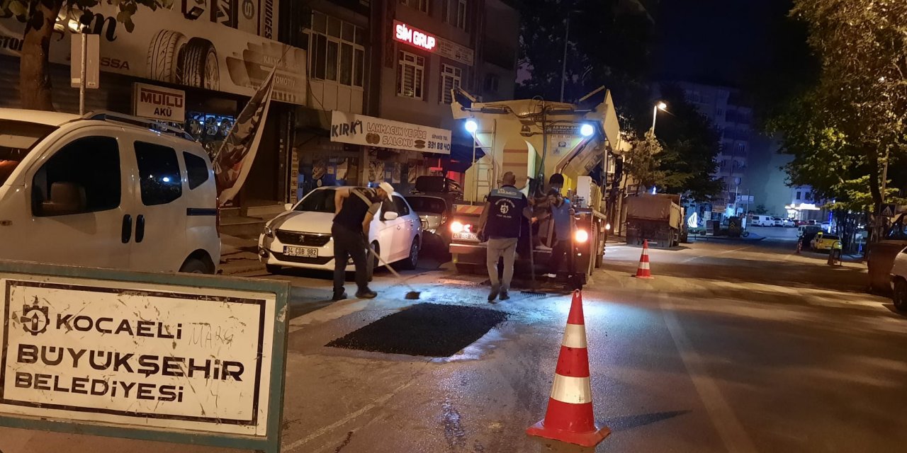 Yollar ve kaldırımlar bayrama hazırlanıyor