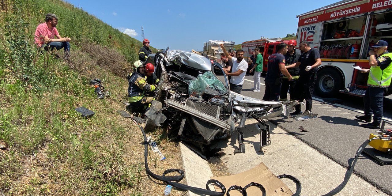 Kuzey Marmara Otoyolu'nda feci kaza