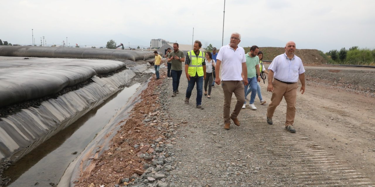 Büyükşehir’in çevre çalışmaları okul gibi