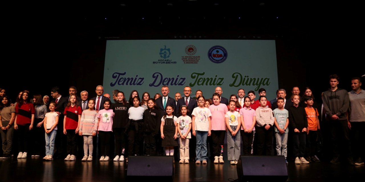 Kocaelili öğrencilerin ödülleri Hatay’daki kardeş okullara ulaştı