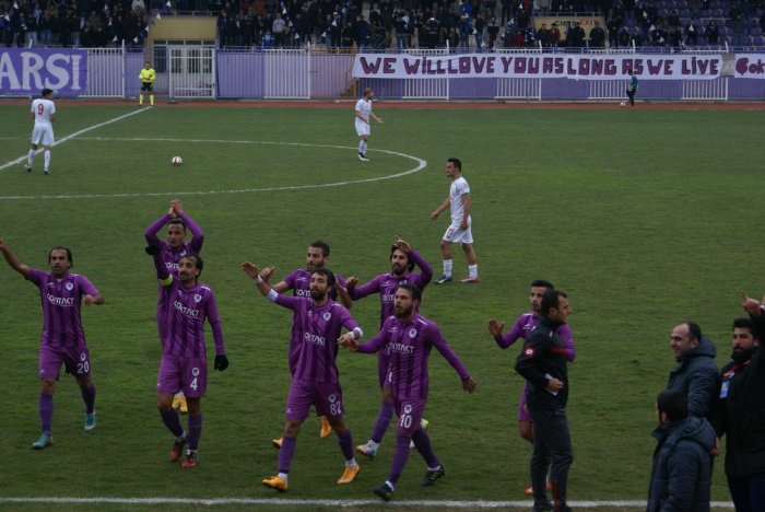 GALİBİYETİ İLKER ÇAKIR’A ARMAĞAN ETTİLER