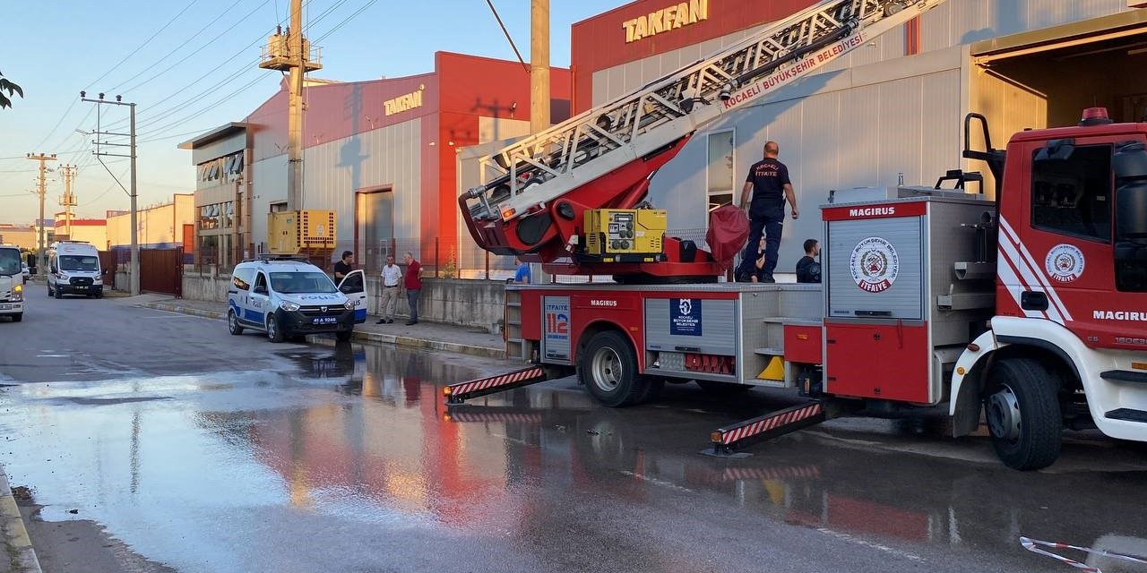 Fabrika jeneratöründe yangın çıktı