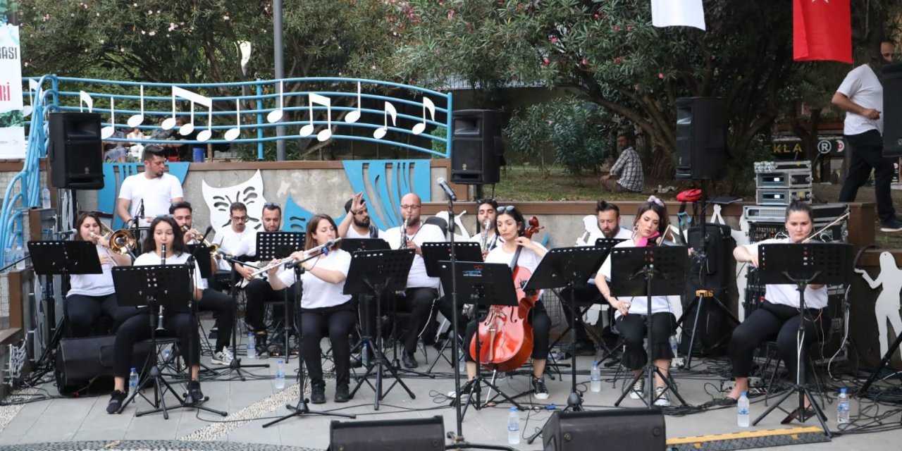 Kent Orkestrası park konserleri başladı