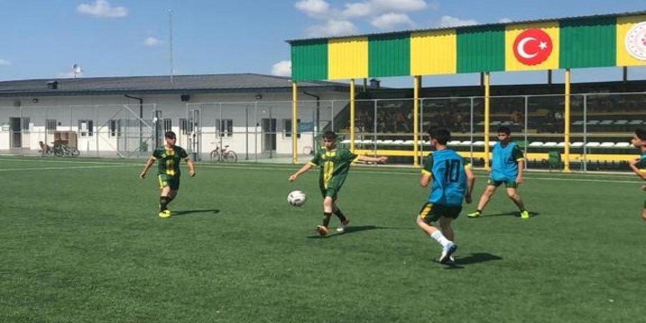 Darıca Yaz Spor Okulları’nda eğitimler devam ediyor