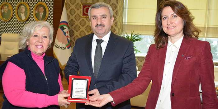 Baran amatörlerle buluştu