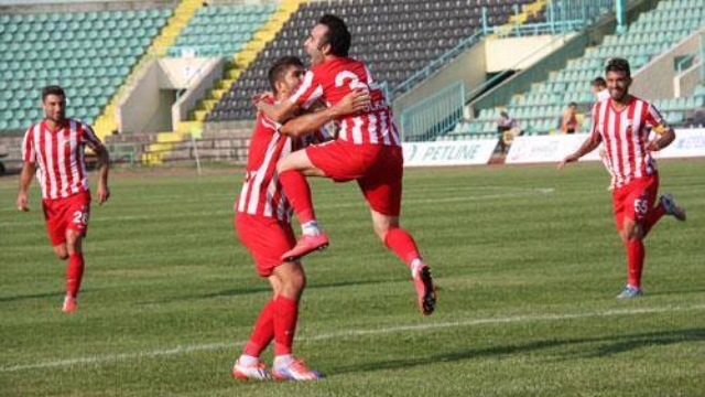 İyi Futbol Değil Puan Savaşı Vermemiz Gerekiyor