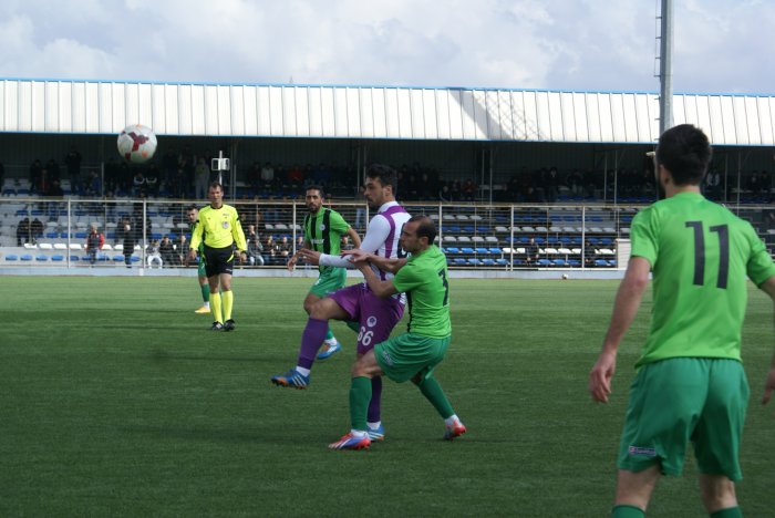 ÇAYIROVASPOR TÜRKİYE ŞAMPİYONASINDA