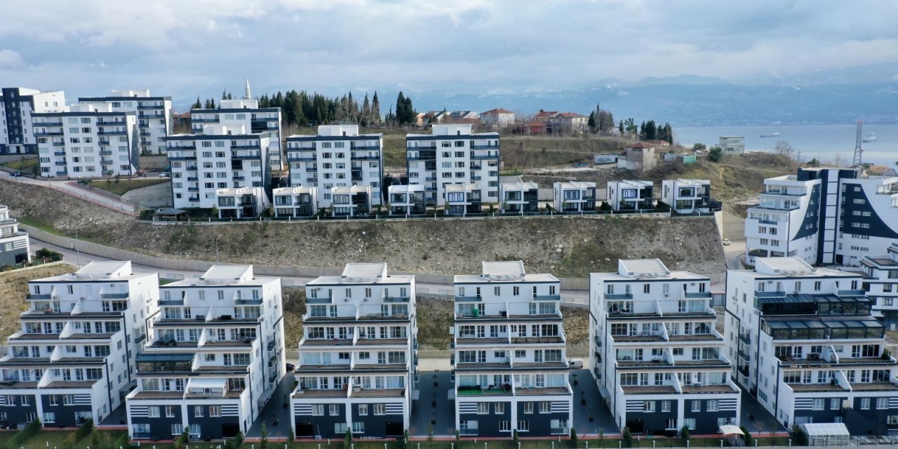 Vadi İzmit’te 8 taşınmaz satışa çıkıyor