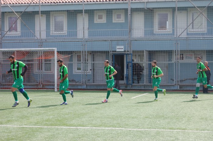 Çayırova beraberliği kurtardı 1-1