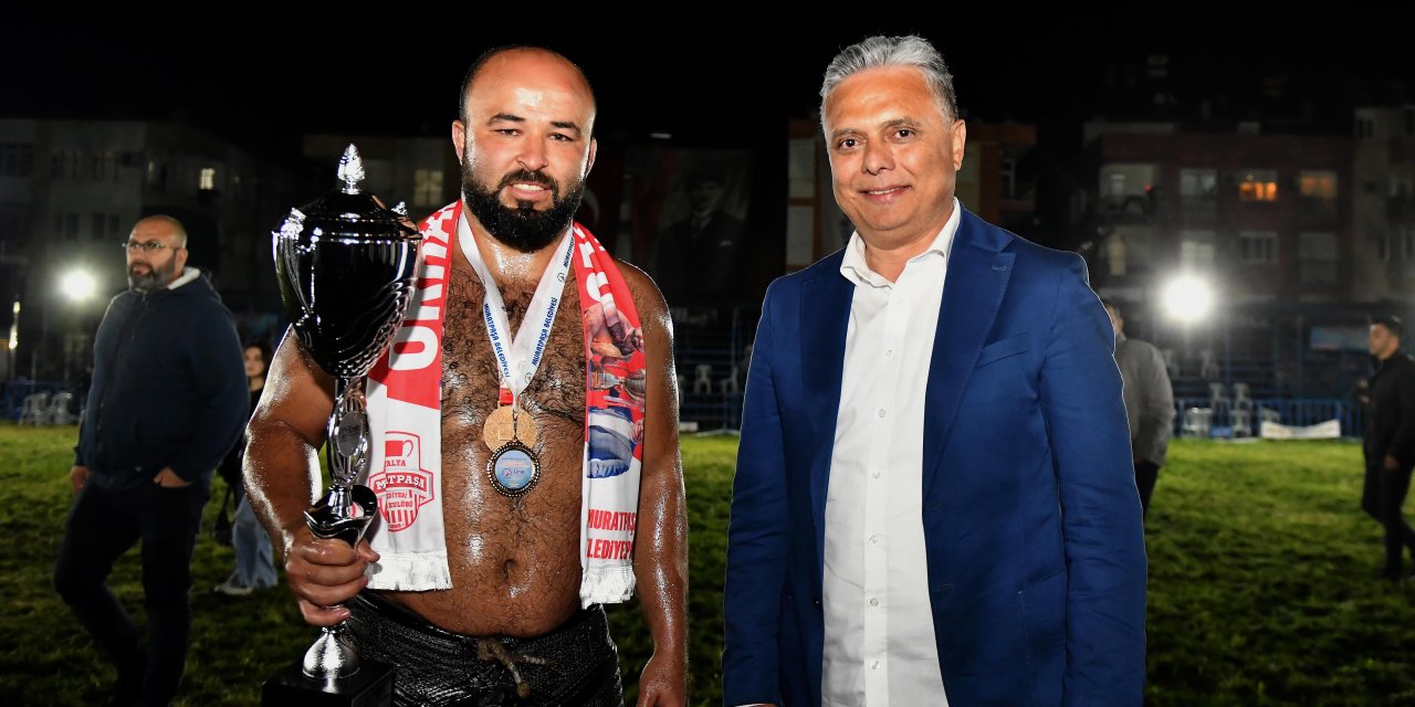 Güreş Lig'inin ilk şampiyonu başbehlivan Okulu, oldu