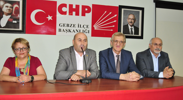 ‘Üçüncü aday adayı söz konusu değildir’