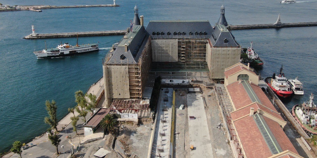 Haydarpaşa Garı'nda peronlarının yapımına başlandı