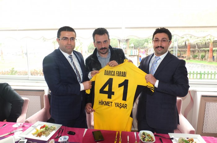 FARABİ’DE ŞAMPİYONLUK YEMEĞİ