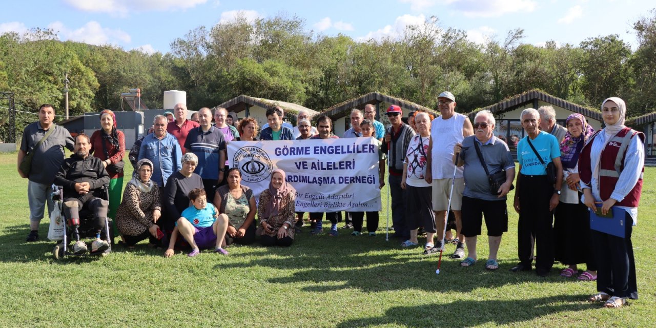 Görme engelli vatandaşlar ve aileleri Sarısu Kampı’nda ağırlandı