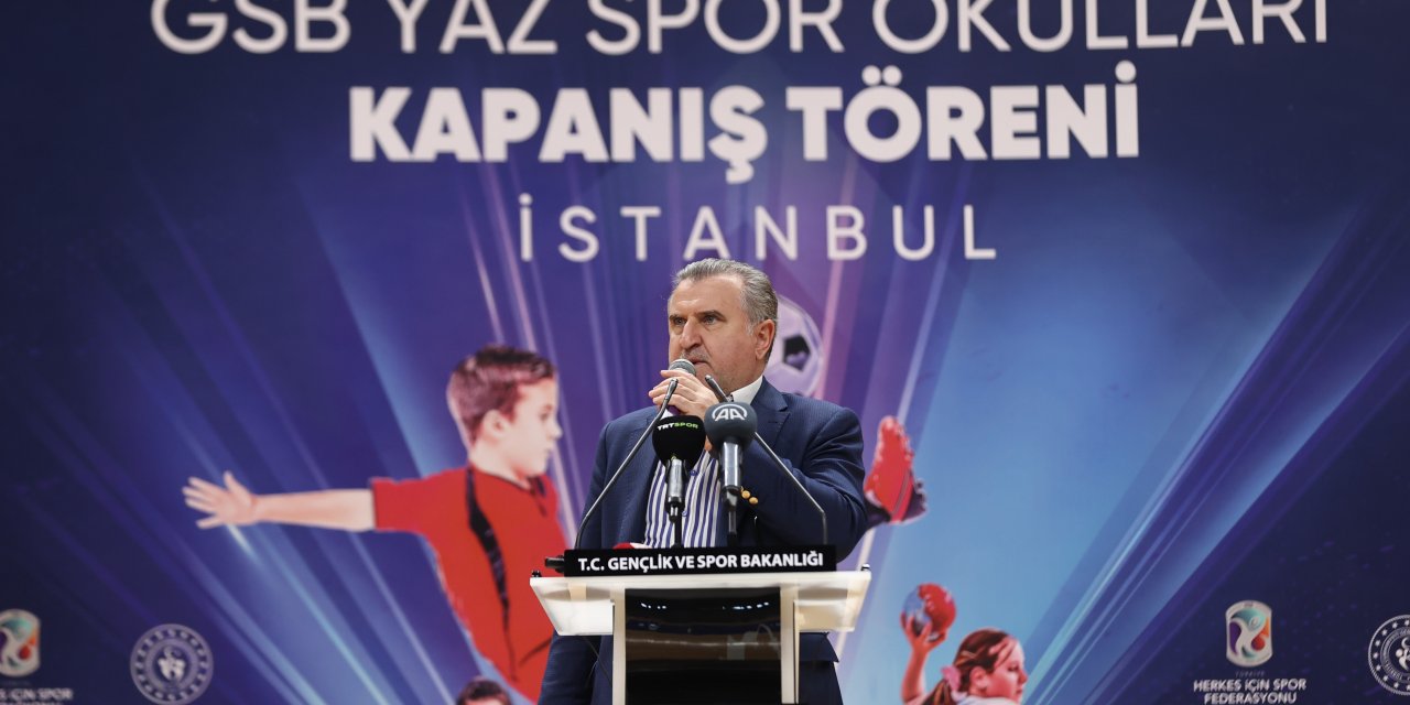 Bakan Bak; "Bu yaz tesislerimizde 4 milyon gencimizle bir araya geldik"