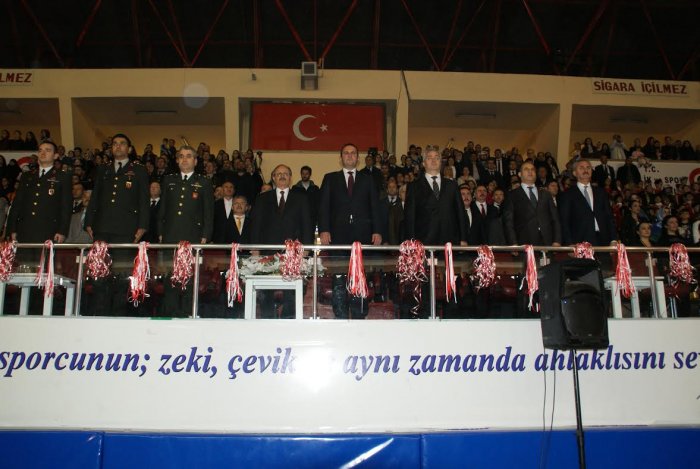 23 Nisan coşkuyla kutlandı