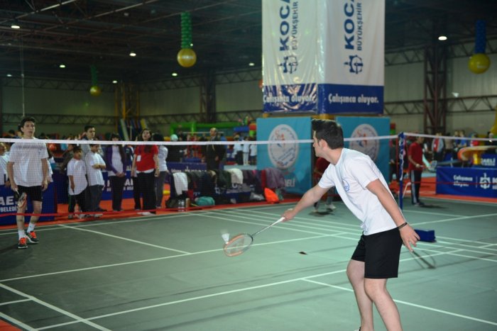 Eskrimden satranca her branş burada