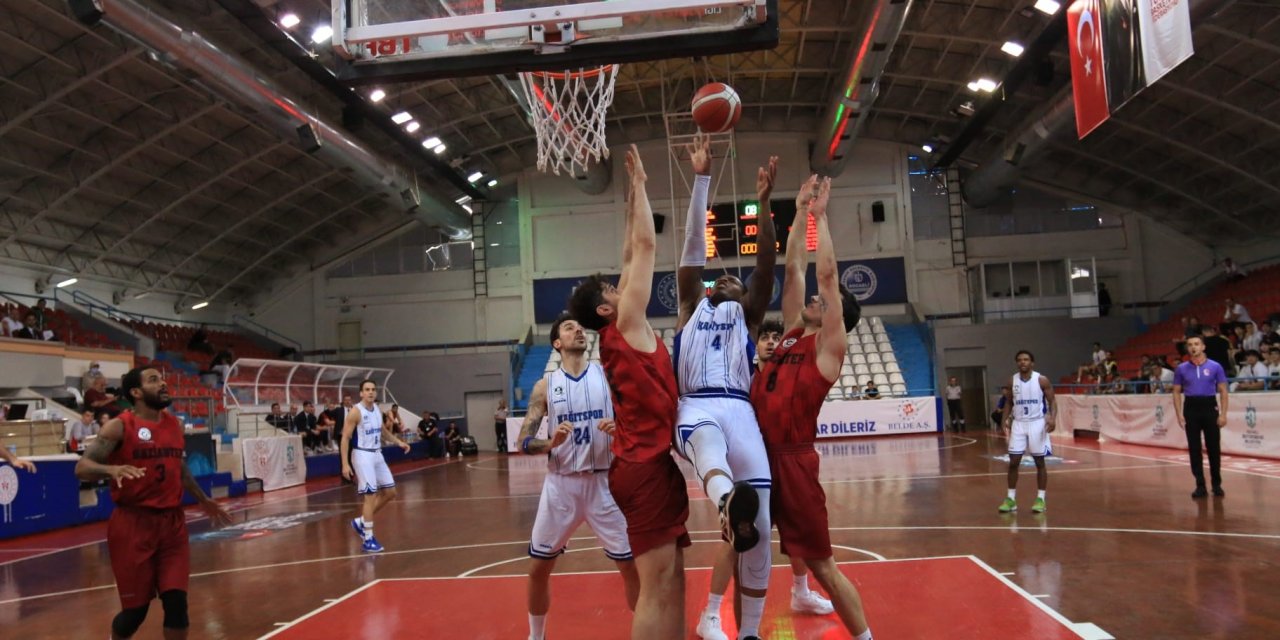 TBL: Kocaeli BŞB Kağıtspor: 80 - Gaziantep Basketbol: 81