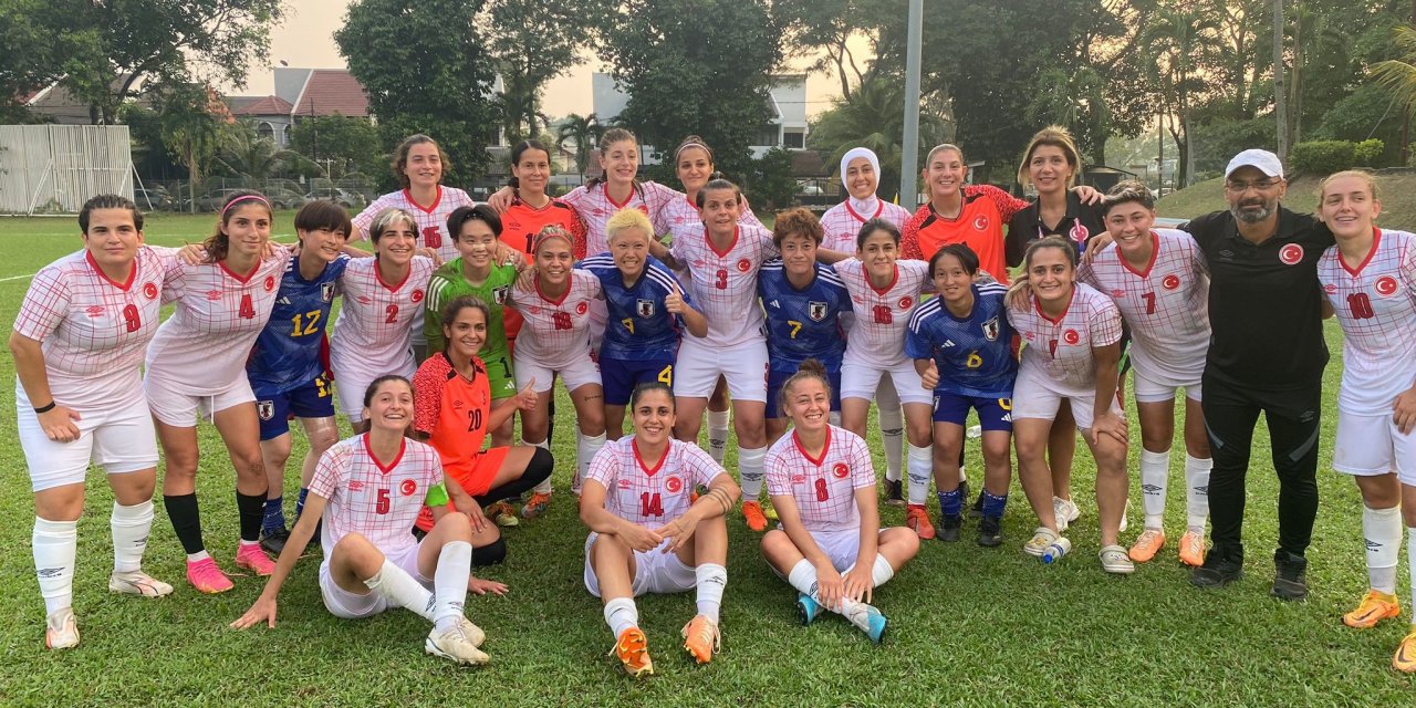 İşitme Engelli Kadın Milli Takımı yarı finalde