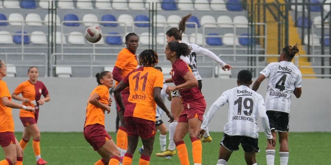 Turkcell Kadın Futbol Süper Ligi: Beşiktaş: 2 - Galatasaray: 0