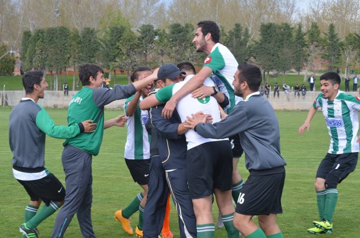 ÇAYIROVASPOR TÜRKİYE ŞAMPİYONU